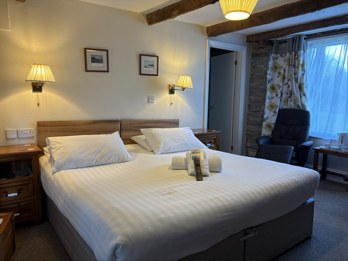 Gallery A superior bedroom at Trehellas House
